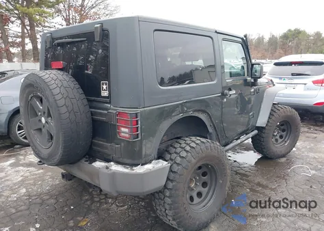 2010 Jeep Wrangler Sport из США, поврежденный, VIN 1J4AA2D19AL209084